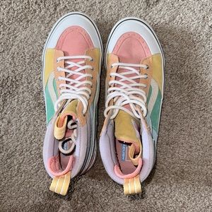 Vans Sk8 HI MTE Women’s 11